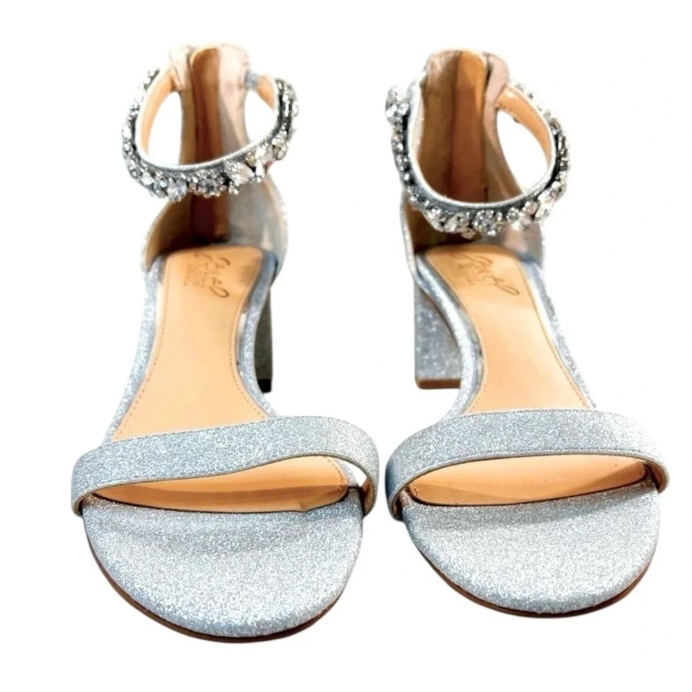 Jewel Badgley Mischka, Shimmery Silver‎ Satin Shoe, Rhinestone Ankle Strap, Sz 8